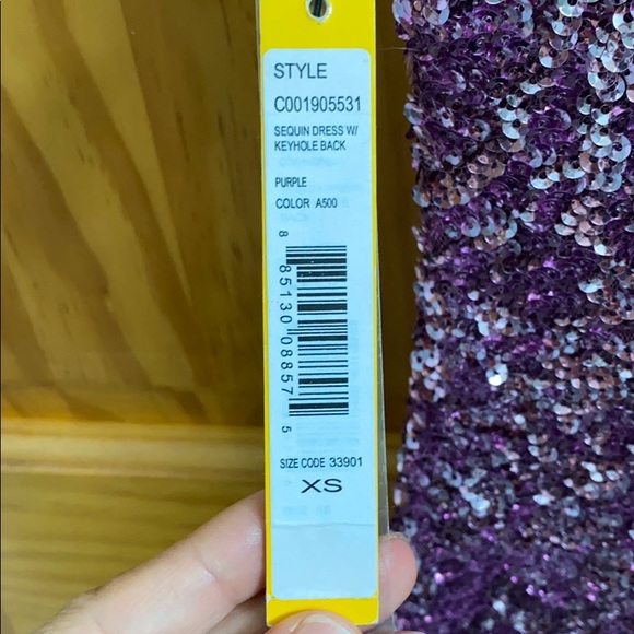 Alice + Olivia sequin dress - Picture 2 of 3